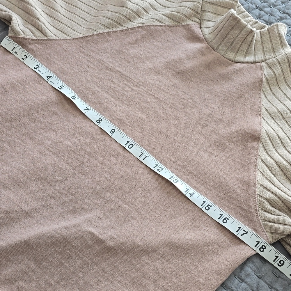 Wishlist Women's Pullover - Picture 7 of 12